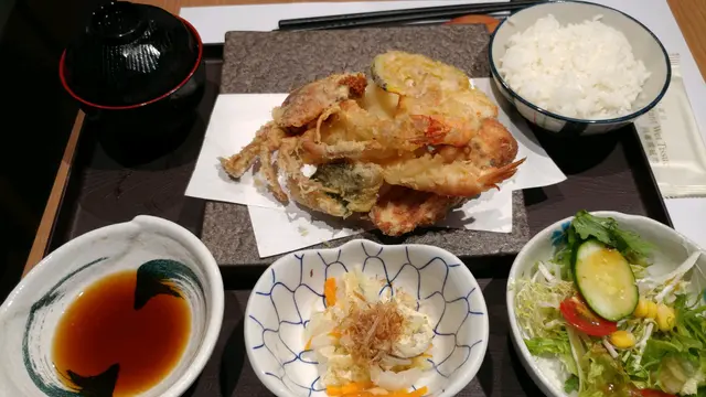 海鮮天婦羅定食