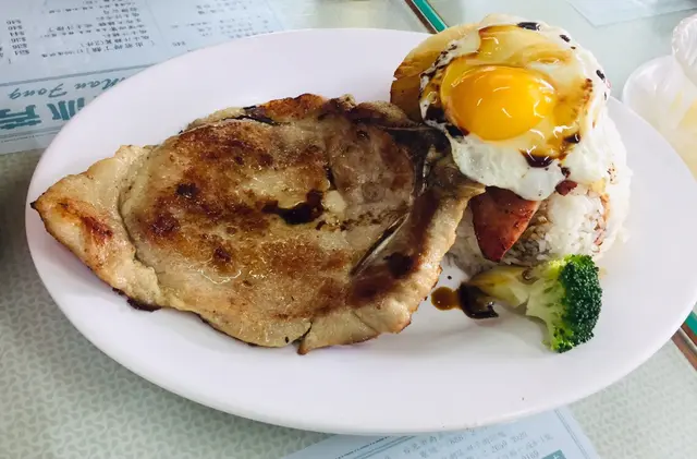 沙丹豬扒飯