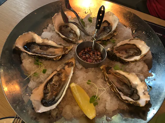 Fine  de  Claire  no  3