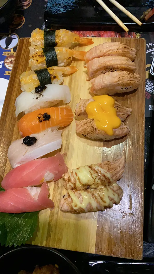 手握壽司