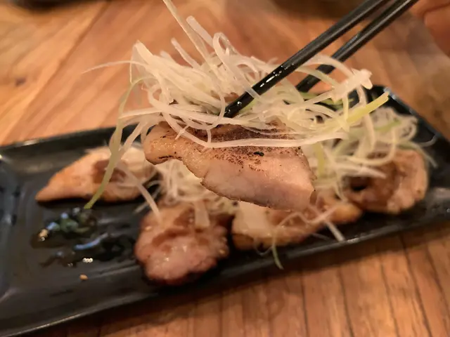 麵豉香蔥黑豚腩肉