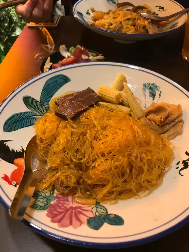 冬粉、大豆皮、玉米筍、鴨血