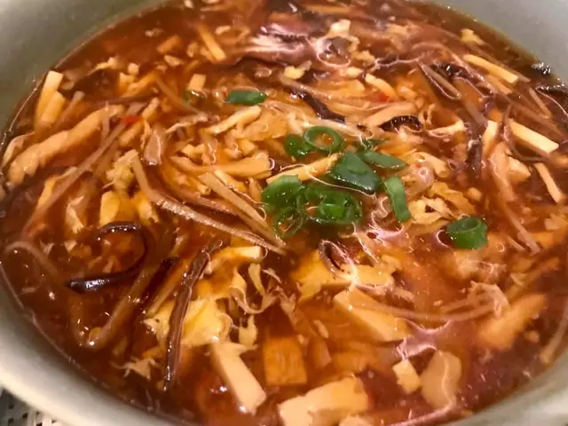 酸辣湯麵