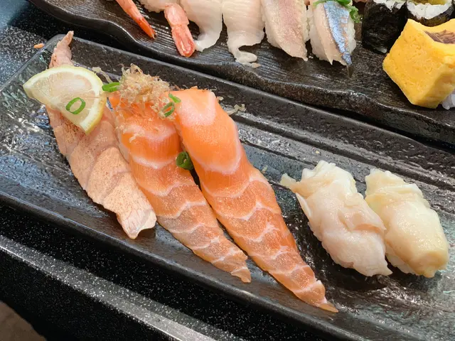 特大三文魚三點盛