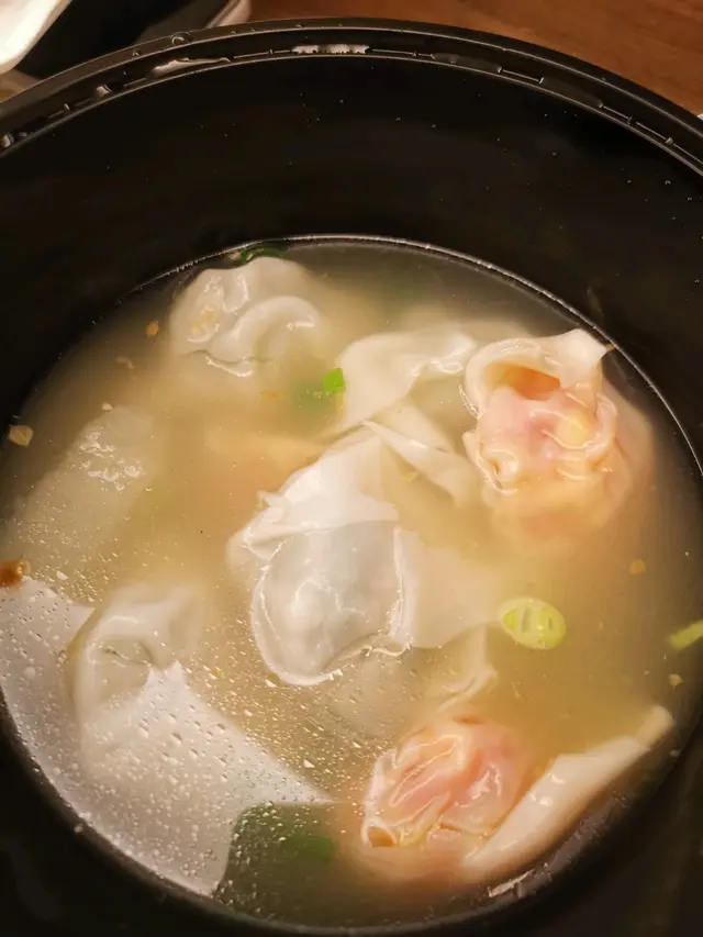 雙拼餃子(蕃茄蛋/西洋菜豬肉) 