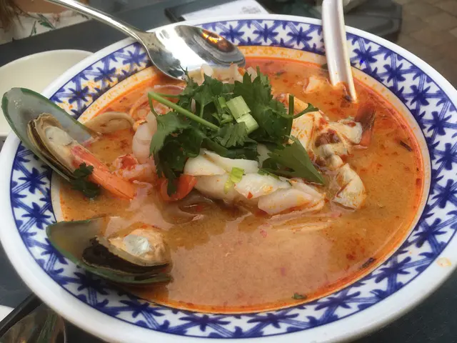 泰式冬陰功湯河粉