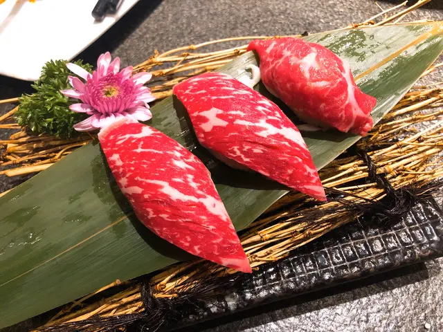 牛肉壽司滑