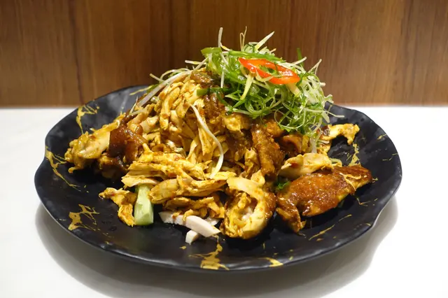 一絲絲的手撕雞都幾麻辣入味！