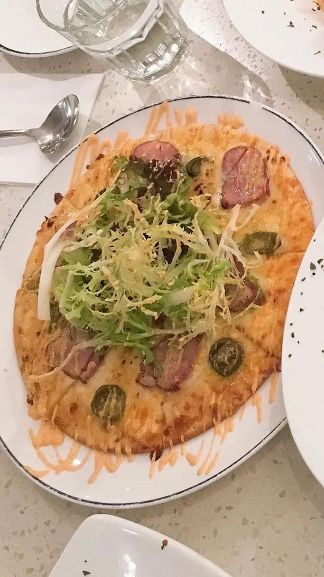巴馬火腿薄餅