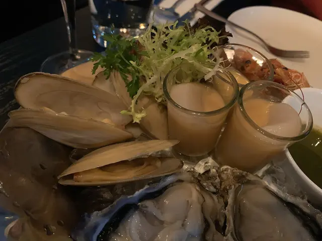 日本鮮帶子配上冬蔭功沙律醬,
好似食緊泰國菜咁,味道幾新穎有趣!