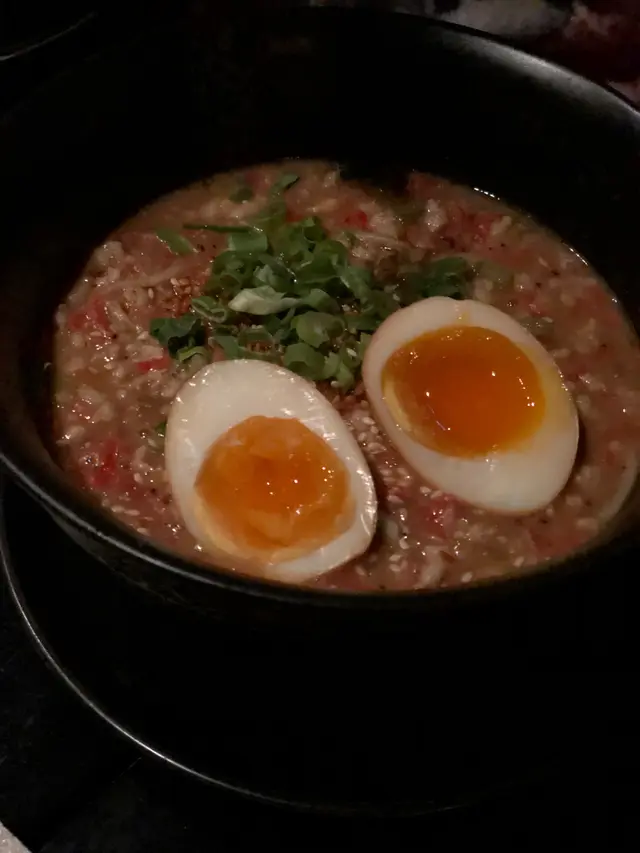 上海燻蛋擔擔面