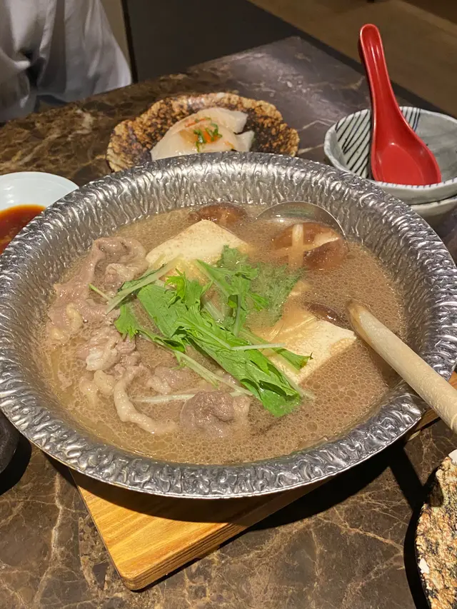 牛肉豆腐鍋