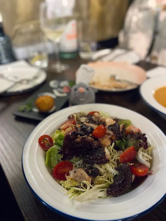 八爪魚充滿香烤味