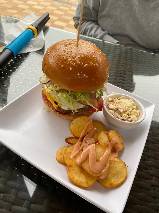 美國特級牛肉漢堡