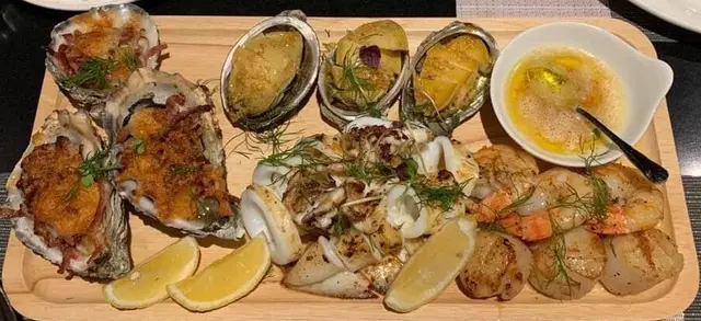 海鮮拼盤，全是時令海鮮所製(需預訂) 🦐🦑🦐