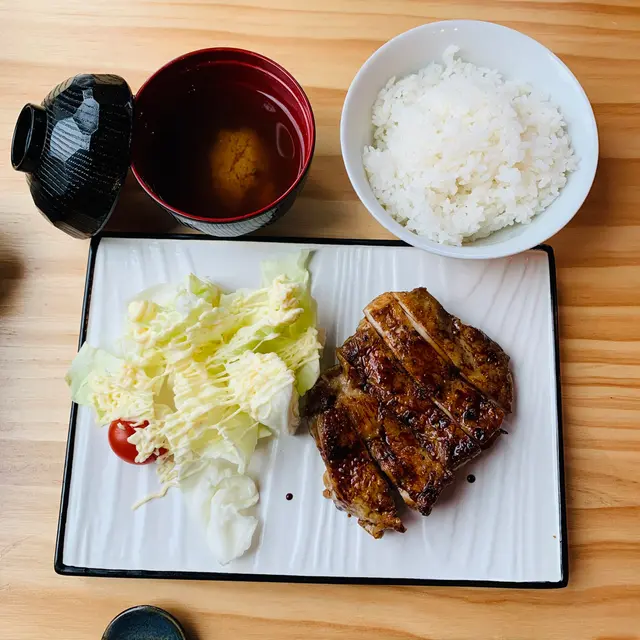 汁燒雞扒定食