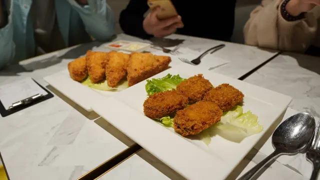 蝦多士 ＆ 紫心脆薯餅