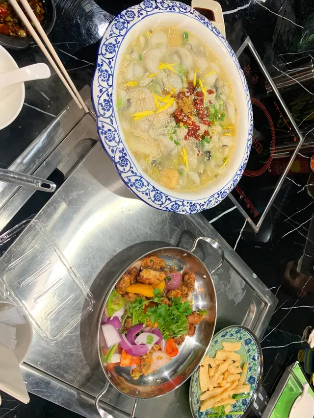 酸菜魚加雞煲