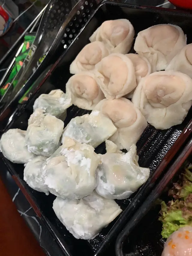 韭菜餃加魚皮餃