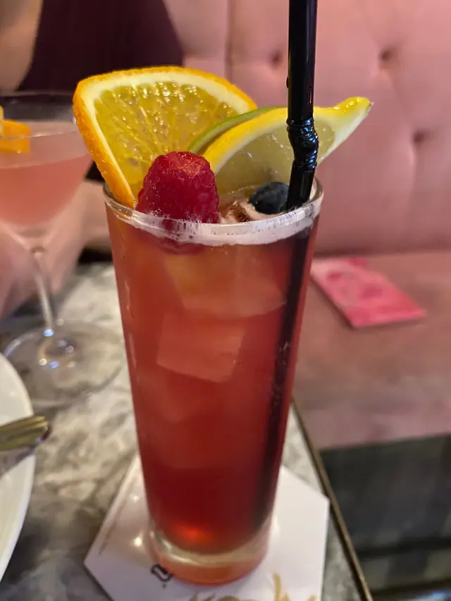 好似藥水嘅cocktail