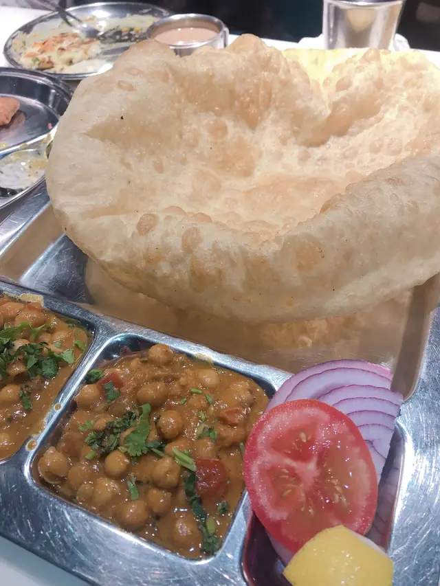 chana bhatura