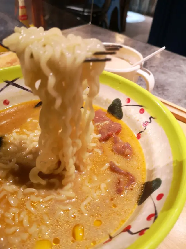 沙嗲牛肉原味韓國麵(早歺)