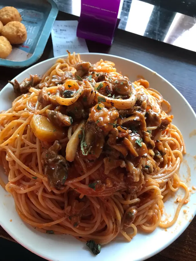 兩個人都食唔曬🤗🤗