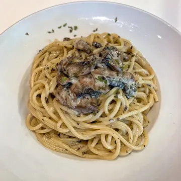 黑松露野菌忌廉意粉
