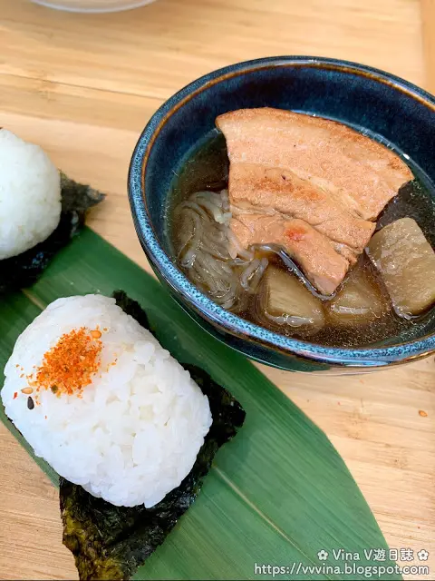七味吞拿飯團