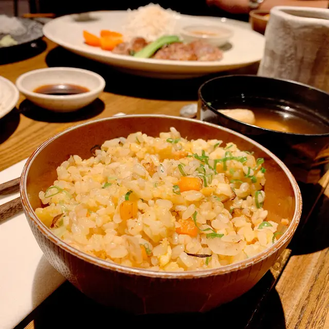 鐵板燒炒飯 /味噌湯