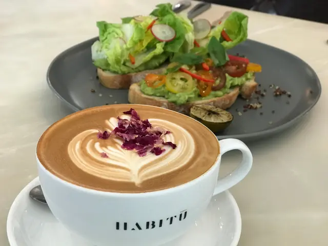 Rose Latte