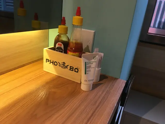 每張枱都有消毒搓手液