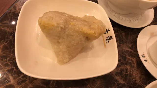 咸肉粽