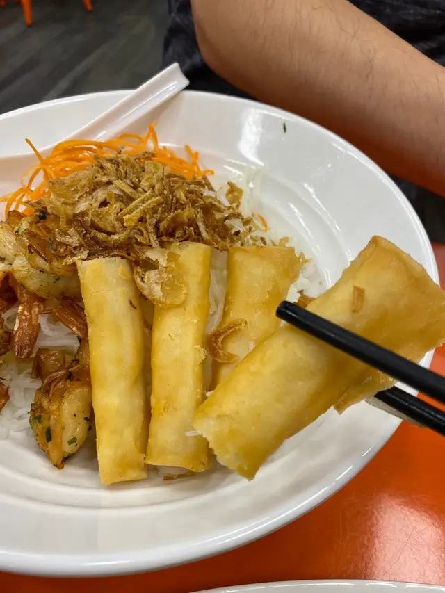 大蝦春卷撈檬