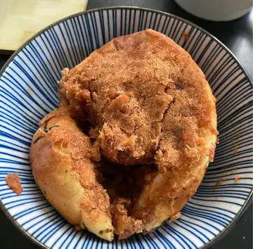 肉鬆包