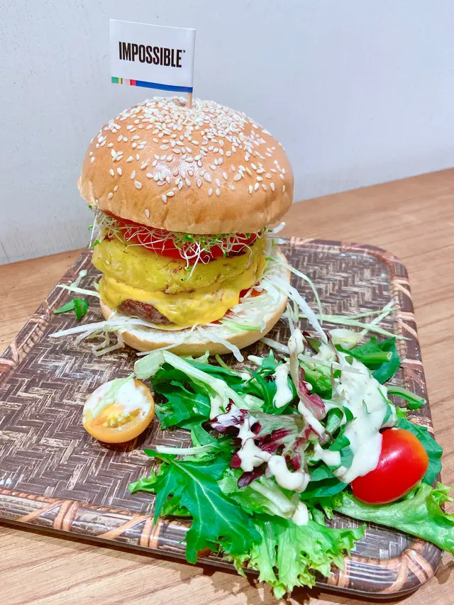 素漢堡加菠蘿