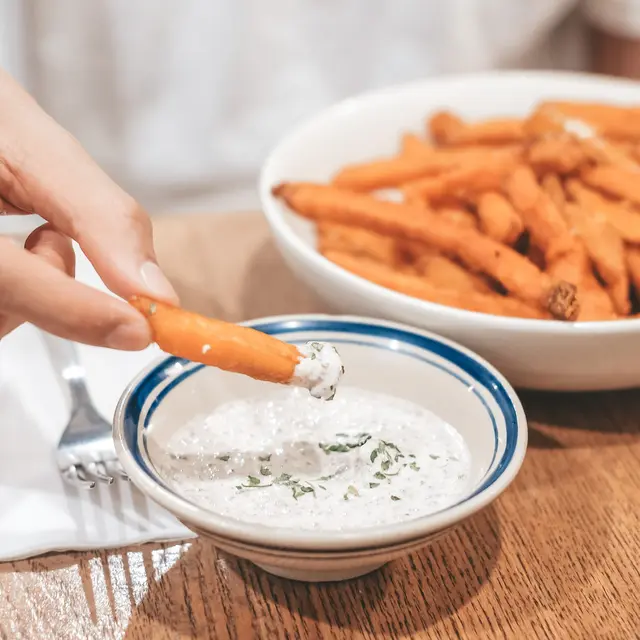 黑松露蛋黃醬蕃薯條