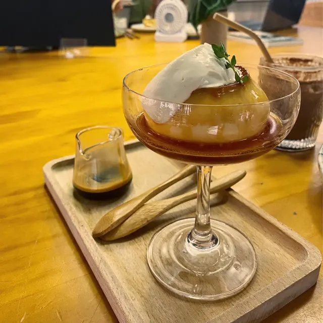 雞蛋布甸配house  espresso  