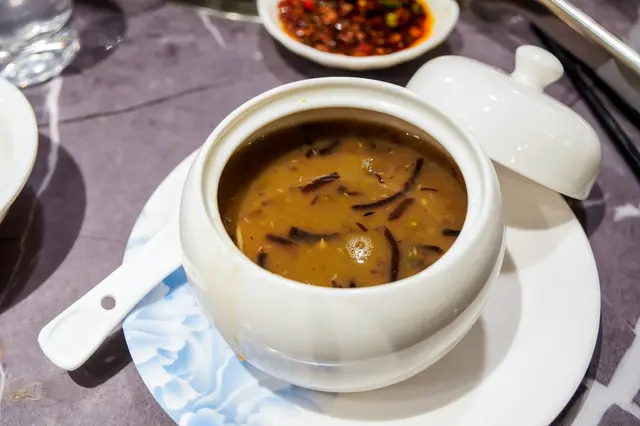 人氣鮑魚糖水