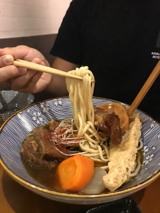 木玥招牌紅燒牛肉麵