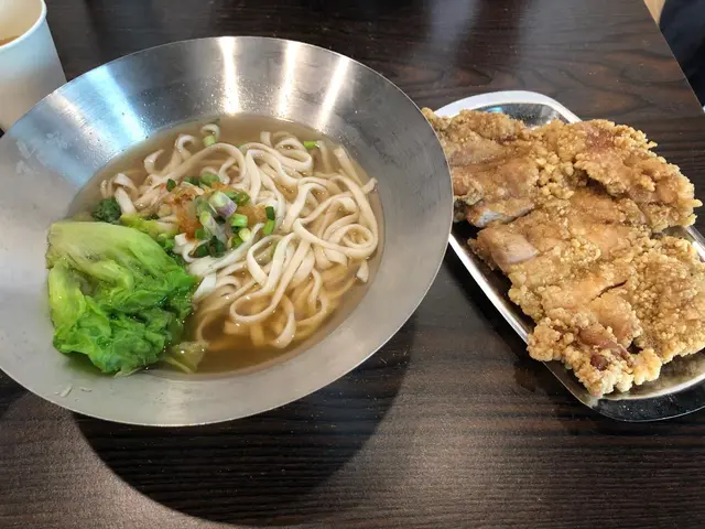 大雞扒麵