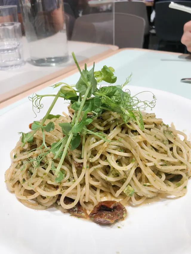 松子香草醬意粉