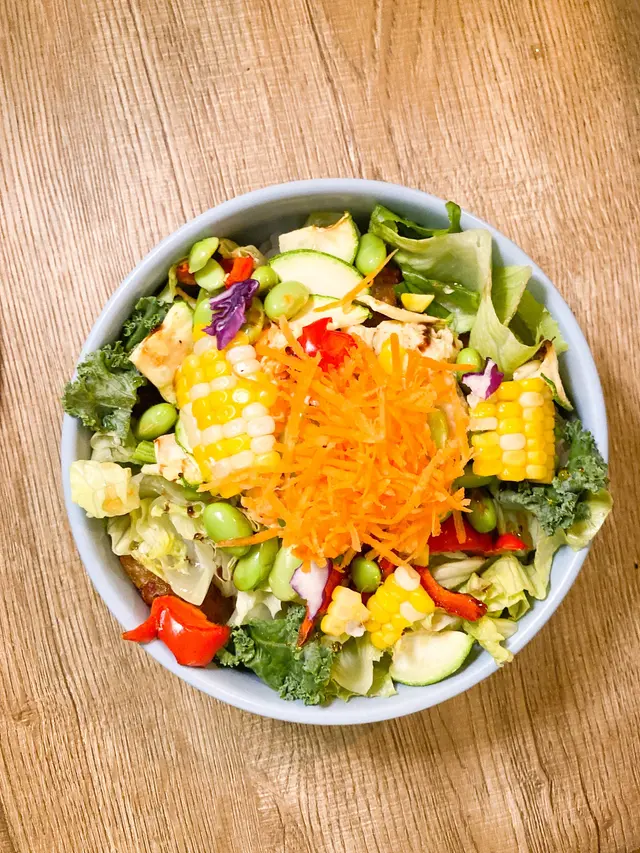 特色園池素雞飯