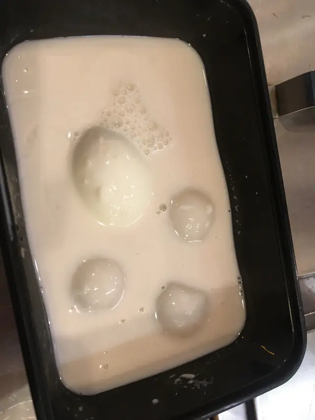 蛋白杏仁露(加湯圓、蛋)