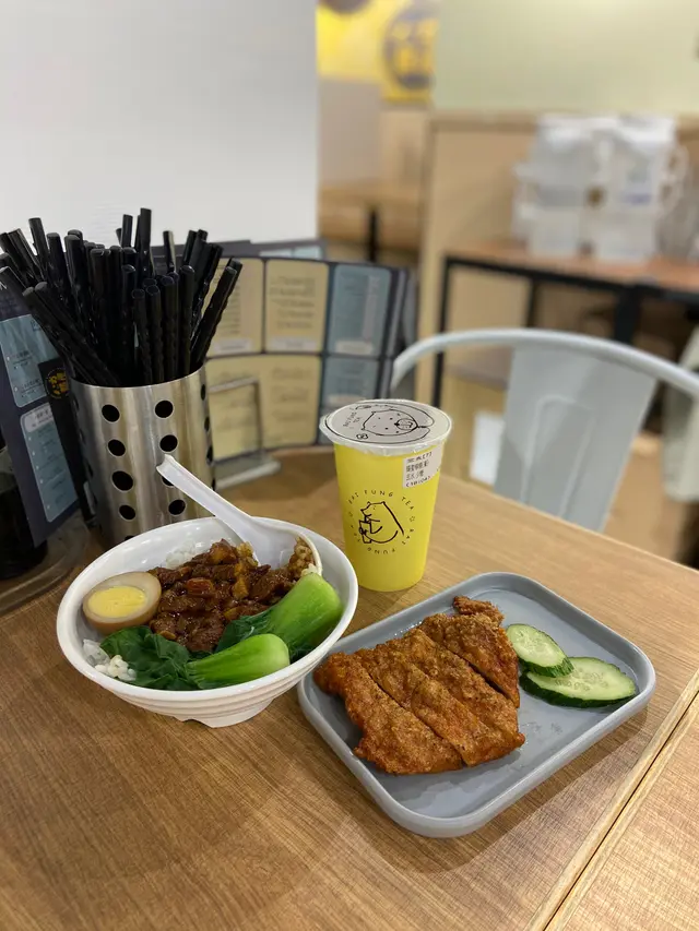 懷舊飄香滷肉飯