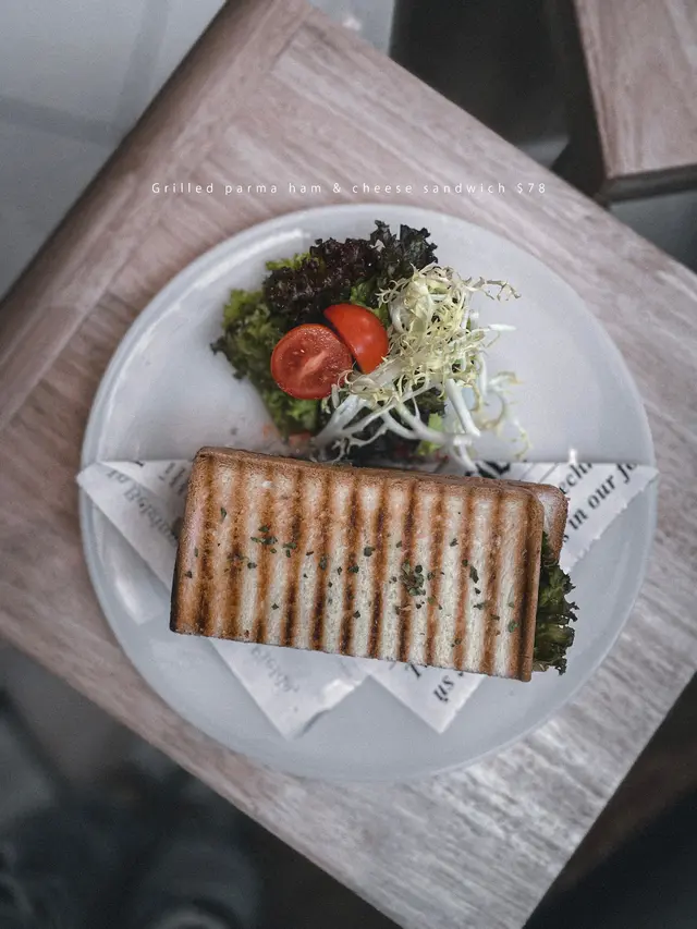 Grilled parma ham & cheese sandwich