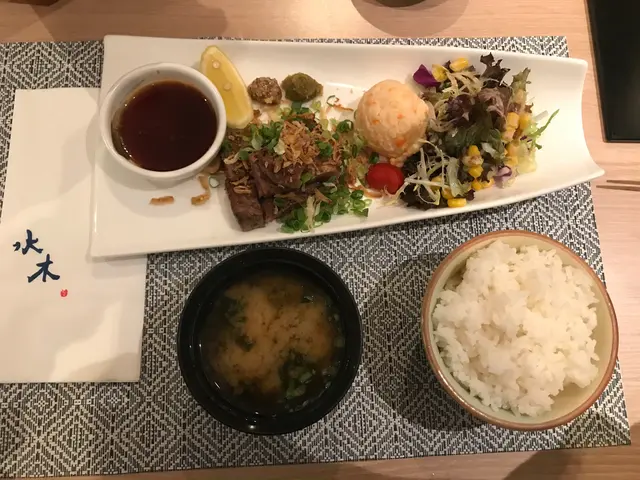 鹿兒島和牛(A4)肉眼排定食