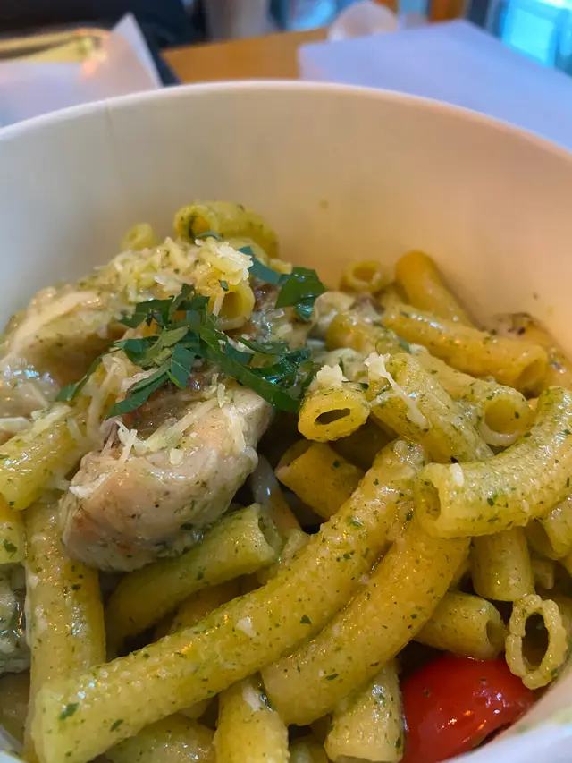 雞肉香草手工通粉