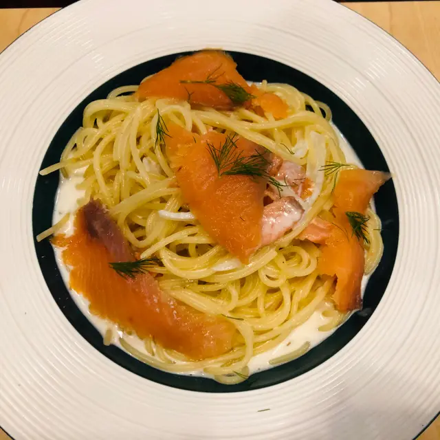 三文魚忌廉汁意粉