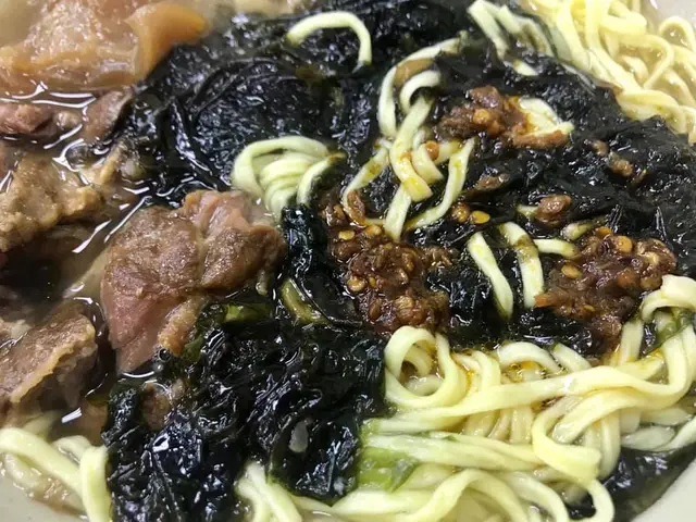 紫菜柱侯牛筋腩伊麵